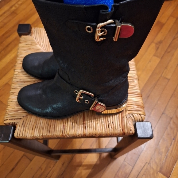 Vince Camuto moto boots. Size 7 1/2 - Picture 5 of 8